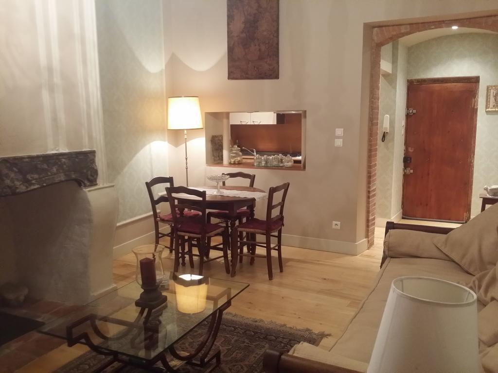 Les Drapiers De Villenouvelle Montauban Bagian luar foto