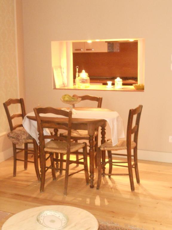 Les Drapiers De Villenouvelle Montauban Ruang foto