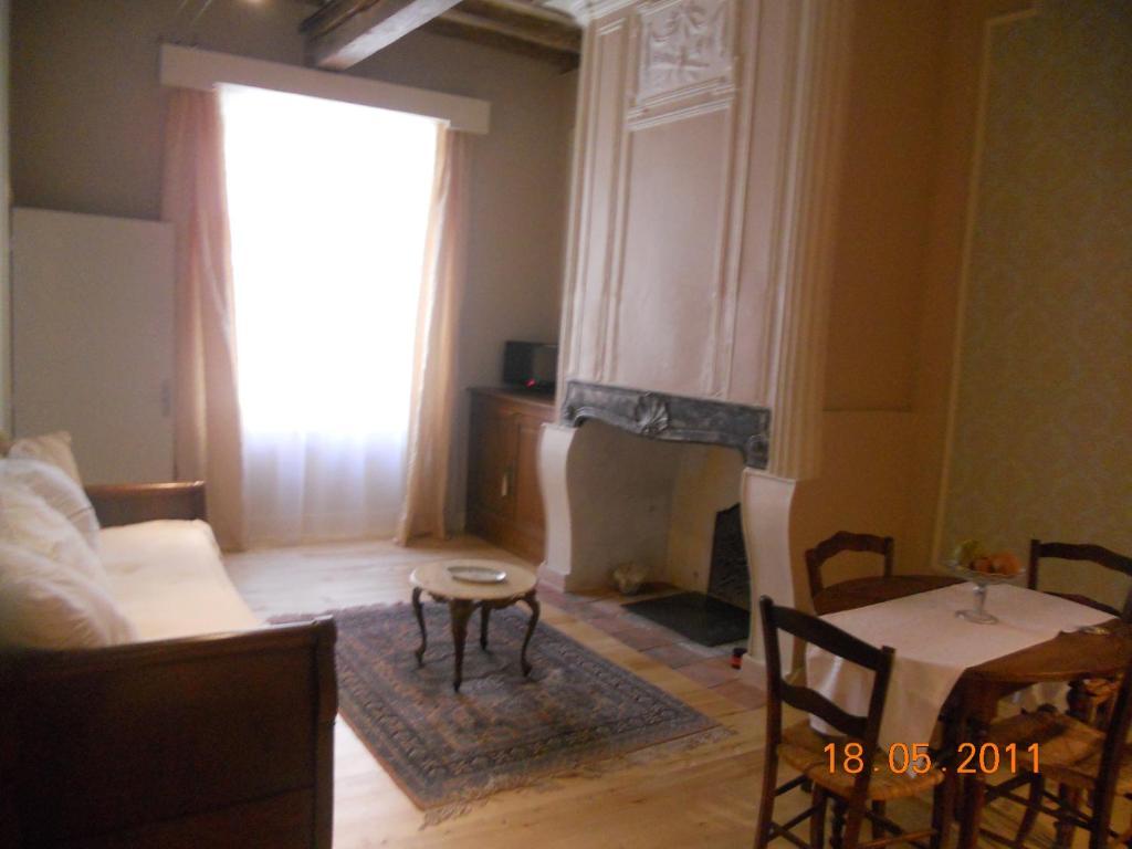 Les Drapiers De Villenouvelle Montauban Ruang foto
